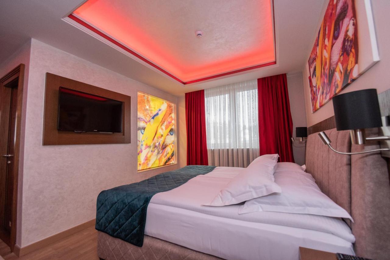 Hotel Park Srebrenik Ngoại thất bức ảnh