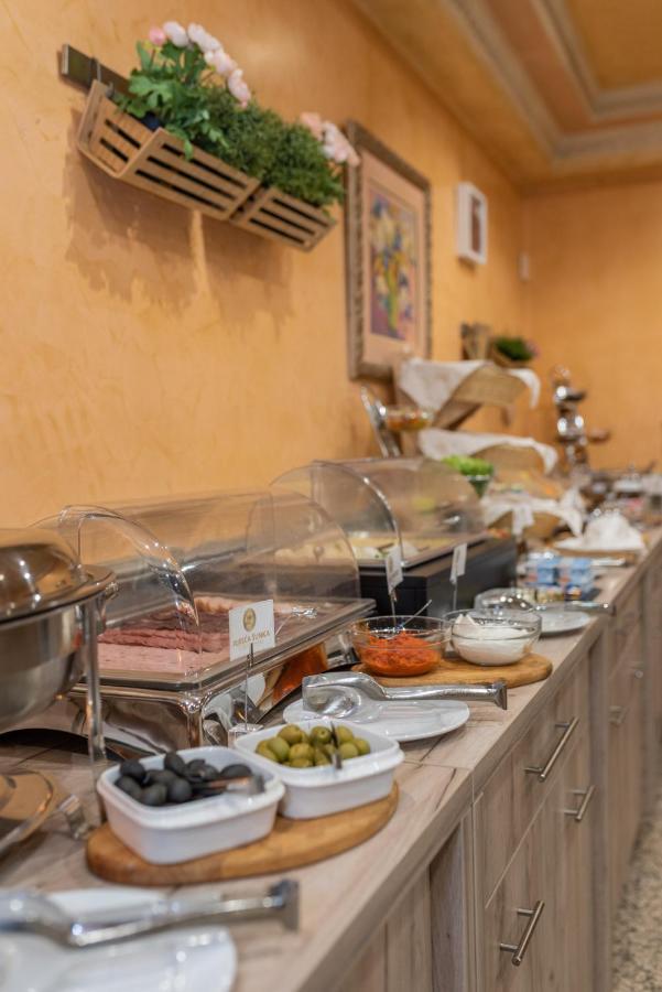 Hotel Park Srebrenik Ngoại thất bức ảnh