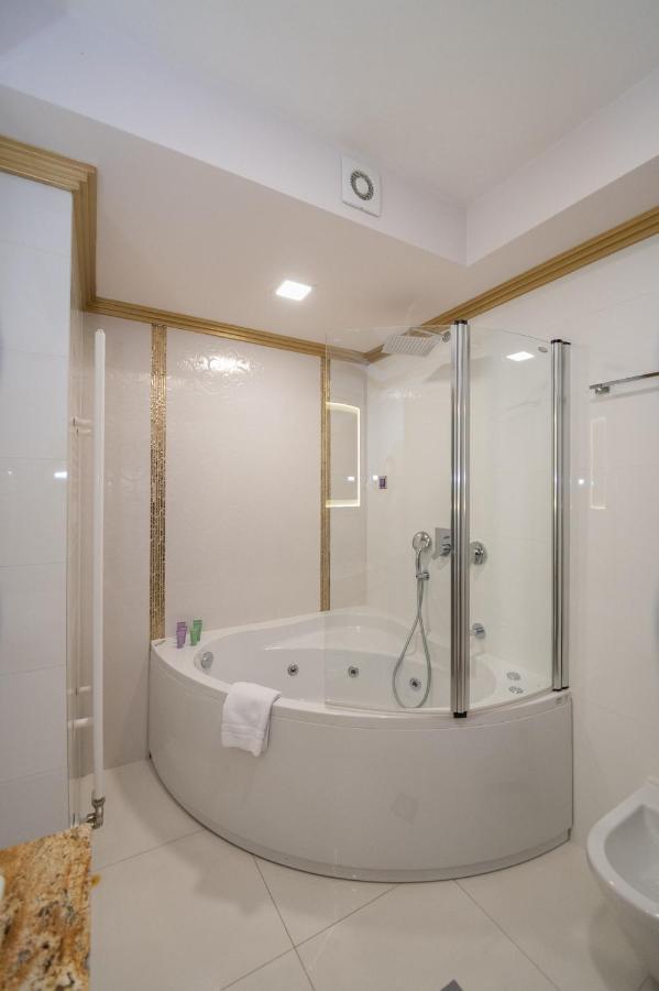 Hotel Park Srebrenik Ngoại thất bức ảnh